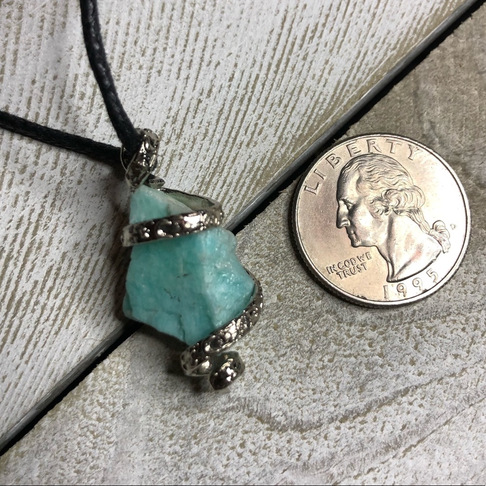 Authentic Peruvian Turquoise Stone Necklace. - image 6